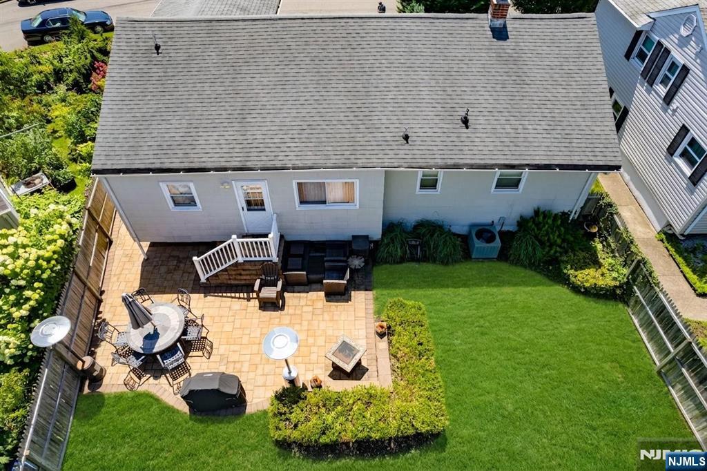 44 Lorrie Lane