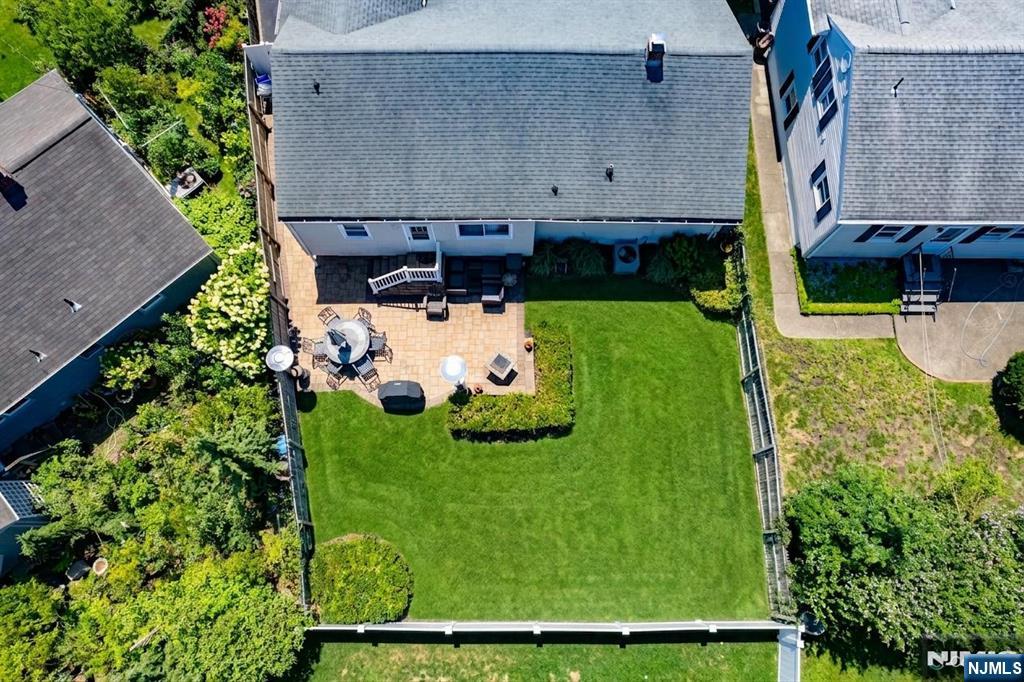 44 Lorrie Lane