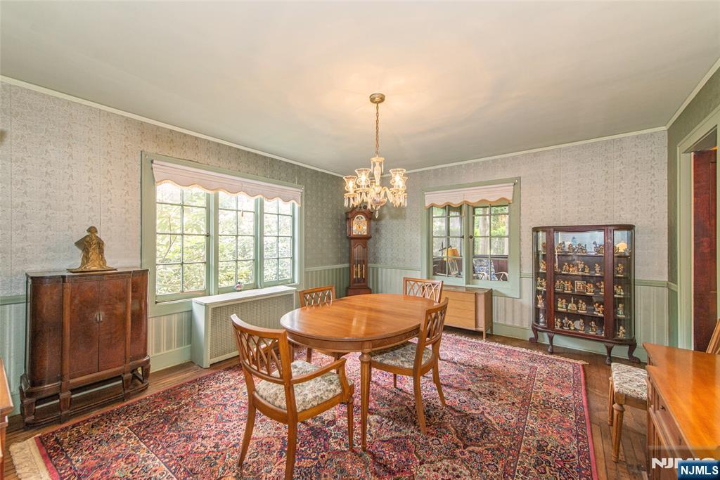 140 Valley View Avenue