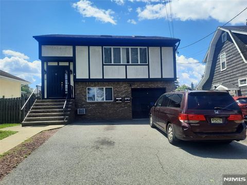 Photo of 74 Delford Ave #2, Bergenfield, NJ 07621 (MLS # 26021152)