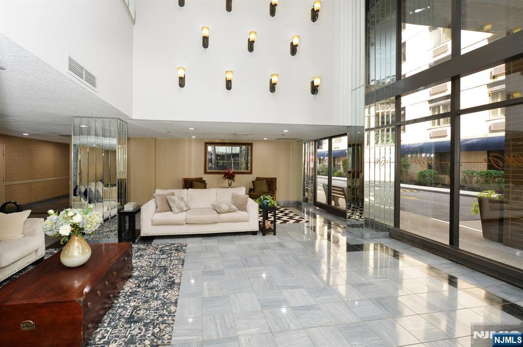 316 Prospect 3J