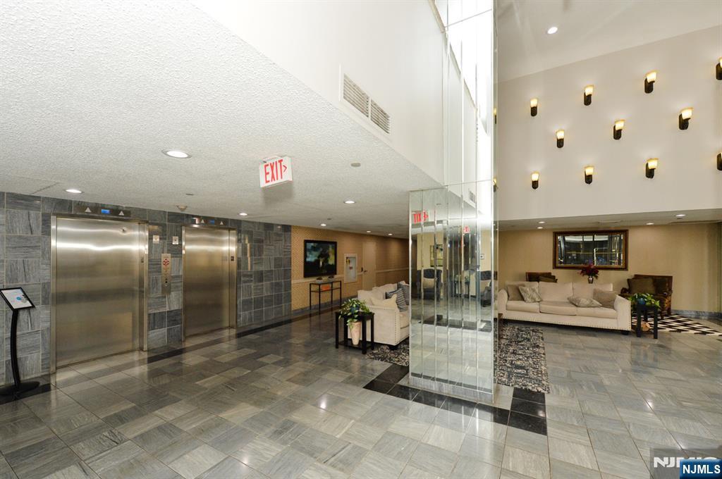 316 Prospect 3J