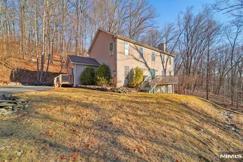 1007 Hillside Avenue Hampton NJ 07860