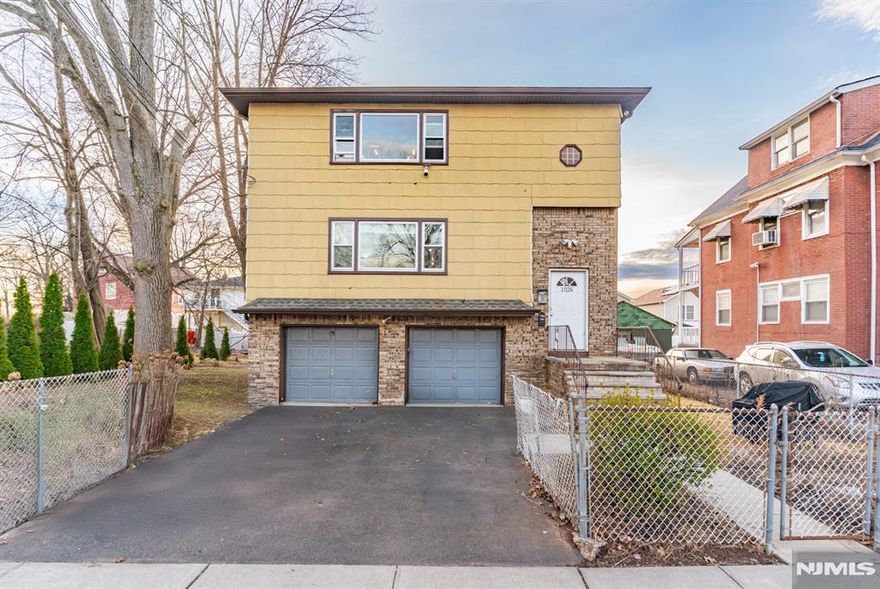 MASSIVE TWO FAMILY with MASTER BATHROOM in each unit and FULLY FINISHED GROUND LEVEL. Wait for it- this property will be delivered FULLY VACANT. Yes- this is the one you've been looking for. Large rooms, hardwood floors, quiet street, forced hot air, separate entrance to ground level. Come turn this house into a home before someone else does!