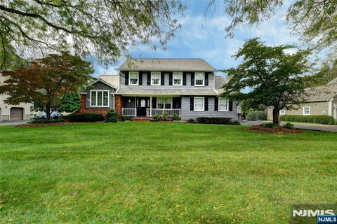 Photo of 31 West End Avenue, Pequannock Township, NJ 07444 (MLS # 26038790)