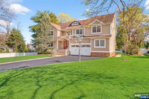 125 E Gramercy Place Glen Rock NJ 07452