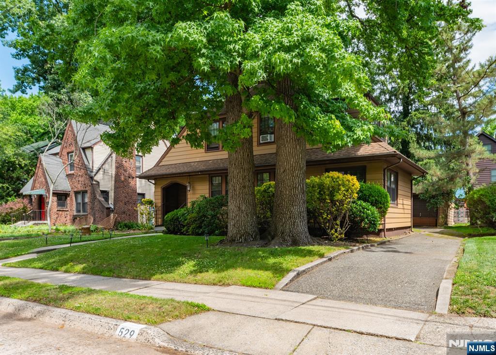 529 Wyndham Road