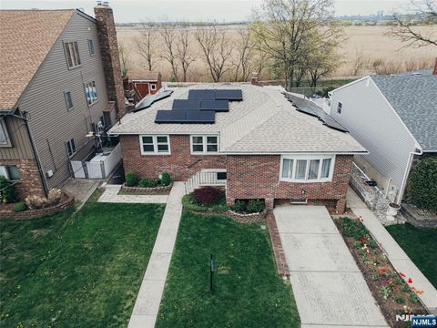 15 Millridge Road Secaucus NJ 07094