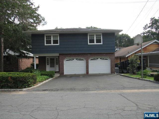 Rental Property at 120 Miles St, Alpine, New Jersey - Bedrooms: 3 
Bathrooms: 3 
Rooms: 8  - $5,500 MO.