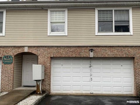 Photo of 18 Prospect Street #4, Palisades Park, NJ 07650 (MLS # 26019646)