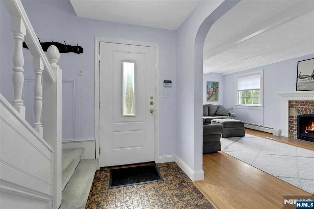 Photo of 1280 Sussex Road, Teaneck, NJ 07666 (MLS # 26007484)