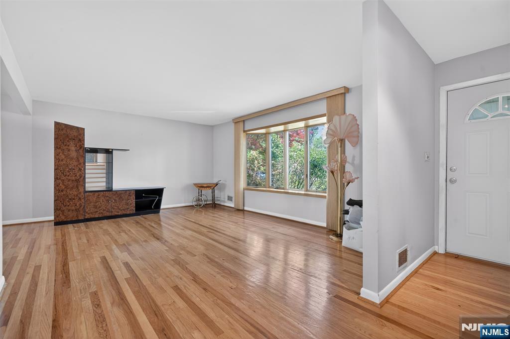 7-45 Richard Street