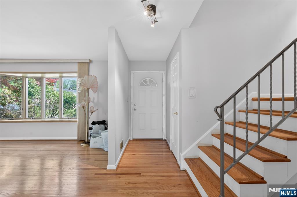 7-45 Richard Street