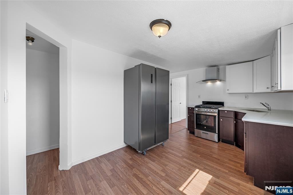 62 Burns Avenue 2nd Floor