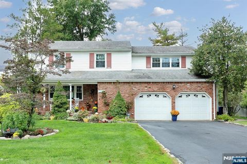 517 Marion Lane Paramus NJ 07652