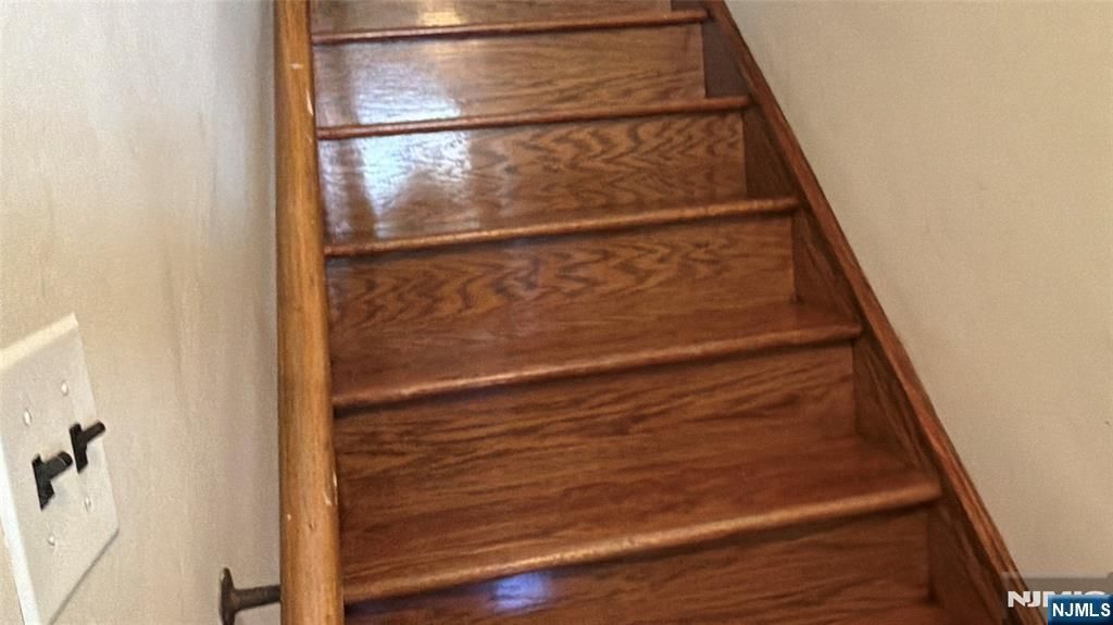 Photo of 1063 Palisade Avenue, Fort Lee, NJ 07024 (MLS # 25037929)