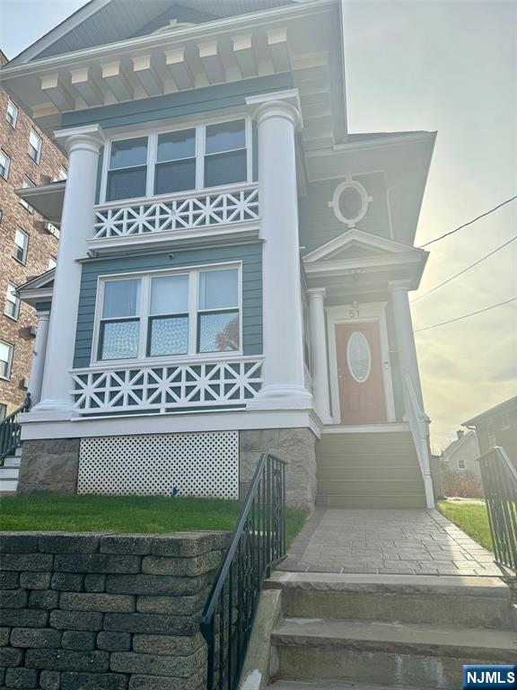 Rental Property at 51 Austin St, Ridgefield Park, New Jersey - Bedrooms: 3 
Bathrooms: 1 
Rooms: 4  - $2,800 MO.