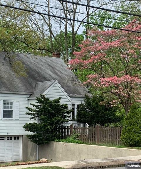 Photo of 69 County Rd, Cresskill, NJ 07626 (MLS # 26020180)