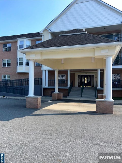 Photo of 401 D Ercole Court #T304, Norwood, NJ 07648 (MLS # 26030578)