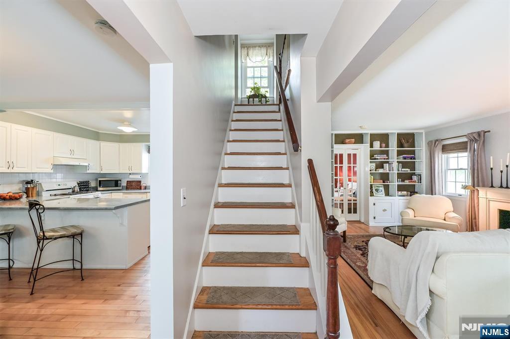 101 Hillcrest Drive