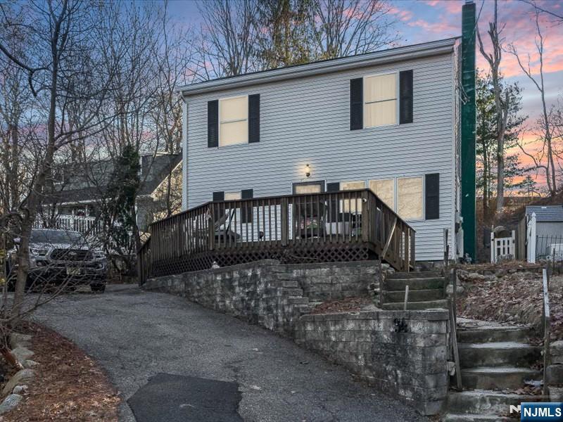 Property for Sale at 34 Condict Road, Roxbury Twp, New Jersey - Bedrooms: 3 
Bathrooms: 2 
Rooms: 7  - $375,000