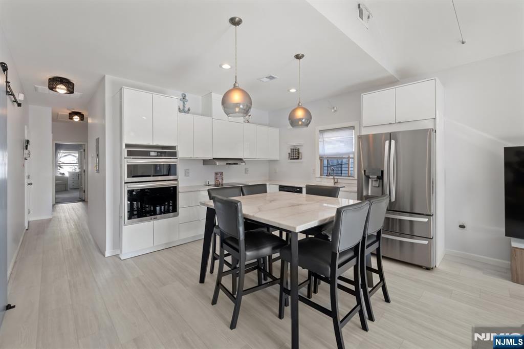 231 Hancock Avenue 2