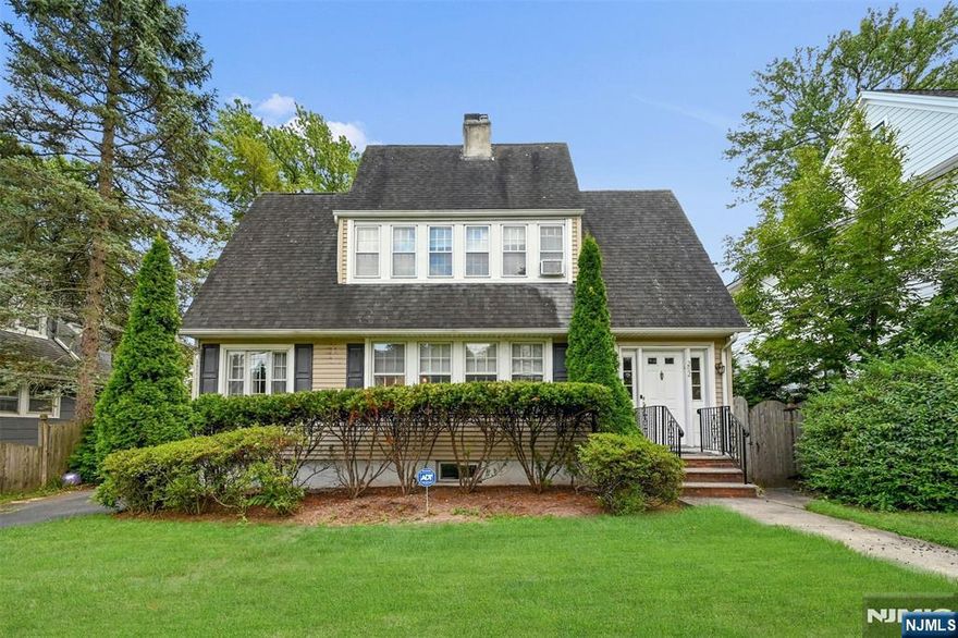 Great West Englewood rental available, large living room, formal dining room, beautiful family room. Very spacious master with full bath. Lovely yard . Close to all Credit check req'd . Tenant responsible for lawncare,water,pseg,garbage, and snow removal. Short term also available