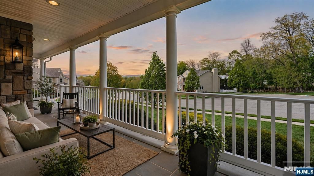 Photo of 14 Dehart Ct, Wayne, NJ 07470 (MLS # 26014112)