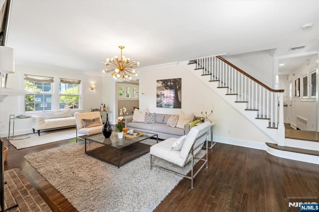 138 Melrose Place