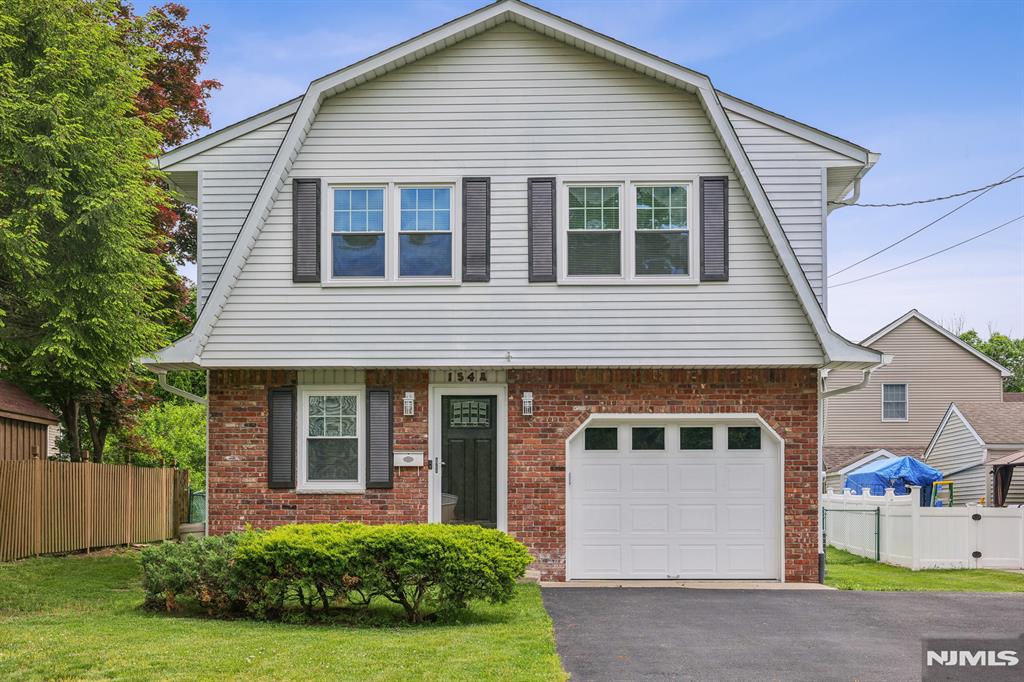 Rental Property at 154 High St, Northvale, New Jersey - Bedrooms: 4 
Bathrooms: 2 
Rooms: 10  - $5,350 MO.