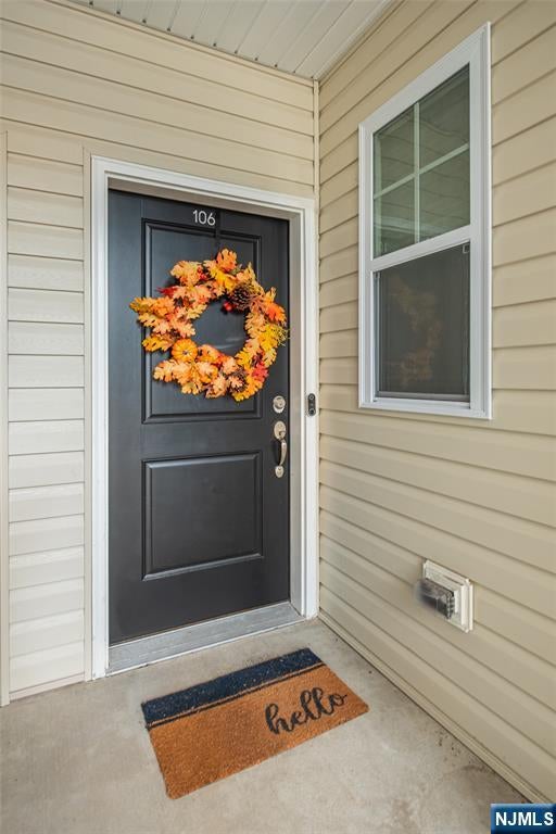 106 Autumn Court