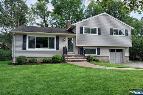 362 Shea Drive New Milford NJ 07646
