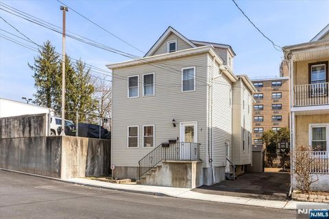 7 Edison Place East Rutherford NJ 07073