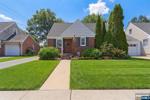 47 Peek Street Rochelle Park NJ 07662