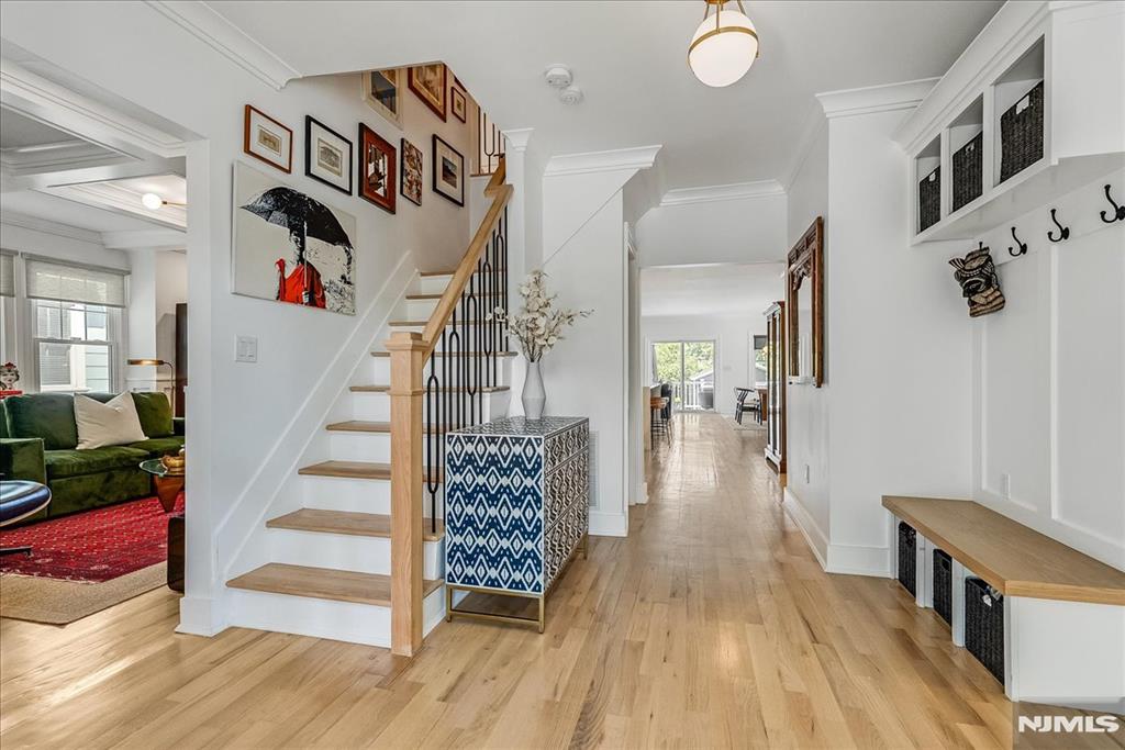 27 Montclair Avenue