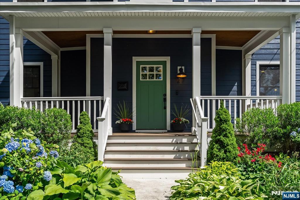 27 Montclair Avenue