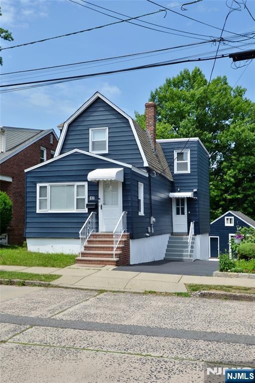 17 Brown Street