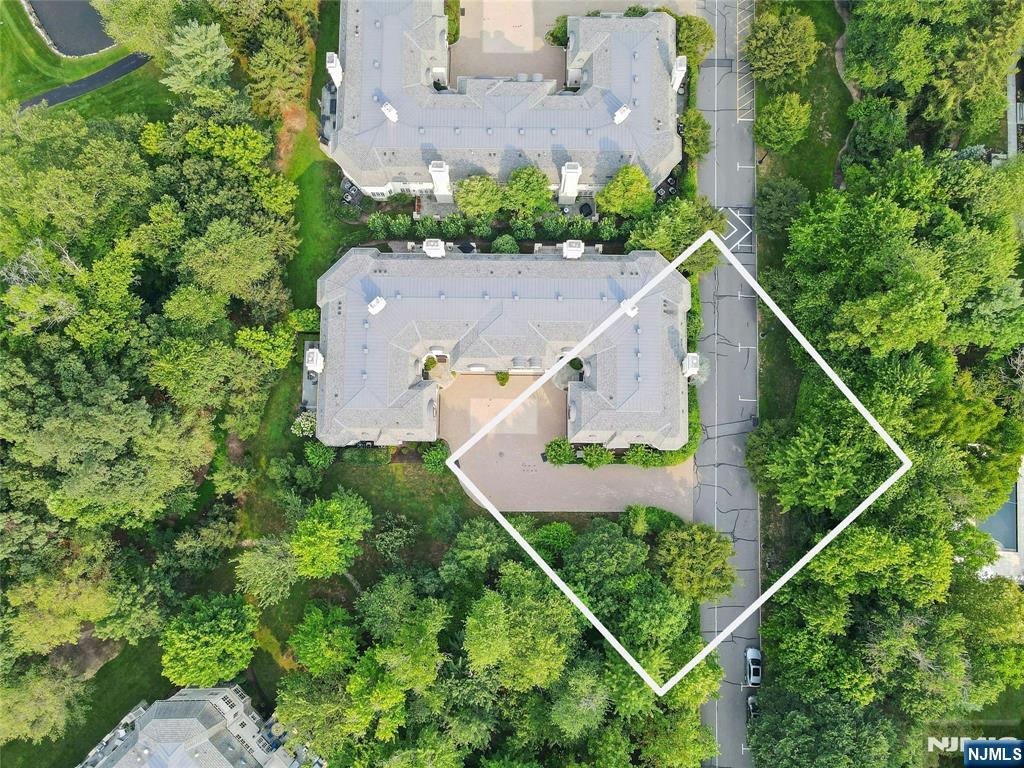 414 Bellaire Drive