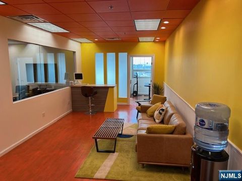 725 Grand Avenue 304 Ridgefield NJ 07657