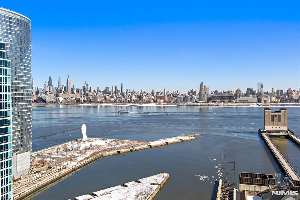 20 Newport Parkway 2609