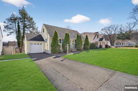 Photo of 8 Laurel Street, Hawthorne, NJ 07506 (MLS # 26008315)