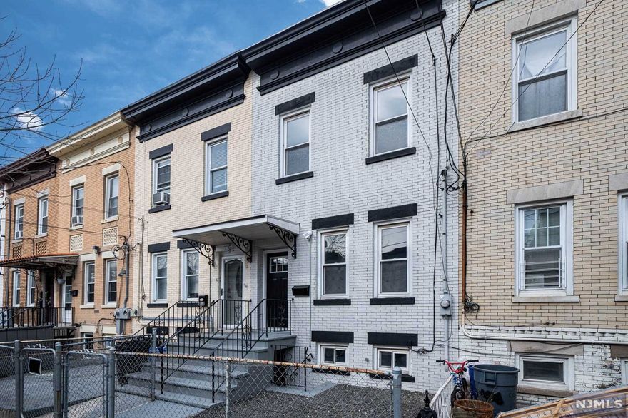 Home Sweet Home! Completely Renovated, Brick Sophisticated One Family Row House With 3 floors of Living Space. First Floor features The Living Room, The Dining Room, a Full Bathroom, and The Designer Kitchen With Custom Cabinets w Crown Molding and Stainless Steel Appliance. The 2nd Floor Features Your Bedrooms Perfect For Privacy And Includes a Full Renovated Modern Bathroom. The Whole House Has High Ceilings, Lots of Light and a New HVAC System! The Full Unfinished Walk Out Basement Has a Direct Access to The Spacious and Private Backyard that's Perfect for Entertainment. Don't wait on this Beautiful Home in the Center of West New York, Conveniently Located Close to All Shopping, Restaurants, Amenities, Schools, Parks and Transportation to NYC.
