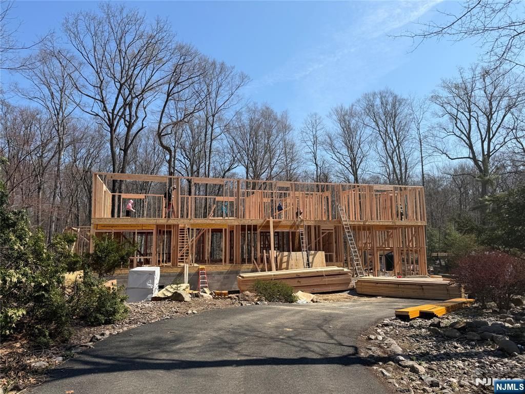Photo of 20 Cambridge Drive, Allendale, NJ 07401 (MLS # 26010478)