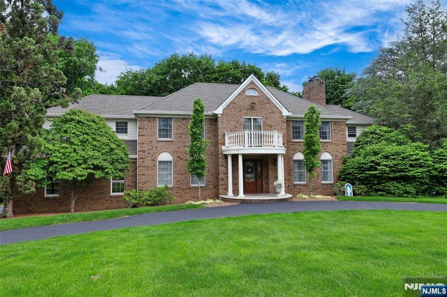 EXPERIENCE LUXURY AND ELEGANCE IN THIS BEAUTIFULLY RENOVATED 6 BR 5 1/2 BATH COL ON OVER AN ACRE, PERFECTLY SITUATED ON A CUL DE SAC IN SOUTH GATE OF URBAN FARMS. ENTER THE 2 STRY ENTRY FOYER AND TAKE IN THE SPACIOUS AND INVITING LAYOUT WITH EXQUISITE UPGRADES, SALERNO KITCHEN W/CTR ISLAND, WOLF STOVE, SUB ZERO REFRIG, AND DINING AREA, SKYLIGHTS, LEADS TO DECK OVERLOOKING TRANQUILITY, SUNKEN GREAT RM W/FPL, LIVING RM & LIBRARY W/DUAL GAS FPL, BANQUET DINING RM, BR/OFFICE, BATH W/STEAM SHOWER, MUD/LAUNDRY RM, POWDER RM. 2ND FLR PRIMARY BR W/ FIREPLACE, SALERNO BATH W/ RADIANT HEAT & WHIRLPOOL TUB, 2 CUSTOM CLOSETS, 4 ADD'L BRS, 2 UPDATED SALERNO BATHS. WALK OUT ACCESS LOWER LEVEL OFFERS MEDIA RM, BILLIARD/GAME RM W/ FIREPLACE, WET BAR, FULL BATH, SITTING RM, 2ND LAUNDRY RM, RECREATION & YOGA RM W/SUMMER KITCHENETTE, DOORS THAT LEAD TO AN OUTSIDE OASIS WHICH AWAITS YOUR OWN PRIVATE RETREAT WITH A SPARKLING POOL & SPA FRAMED BY BEAUTIFUL LANDSCAPED GROUNDS OFFERING PRIVACY W/RESORT LIVING. OTHER FEATURES INCLUDED REAR STAIRS OFF KITCHEN, HARDWOOD FLOORS, LARGE STORAGE ROOM UNDER DECK, PAVER PATIO, U/G SPRINKLERS, CENTRAL VAC, GUARDIAN VIDEO ALARM SYSTEM, SONO SOUND SYSTEM, UPDATED HOT WATER HEATER, ROOF (2015), UPDATED WELL PUMP & TANK (2023), WATER SOFTNER, FULL HOUSE GENERATOR, OUTDOOR LIGHTING, 3 CAR GARAGE, CIRCULAR DRIVEWAY. CLOSE PROXIMITY TO FRANKLIN LAKES NATURE PRESERVE TRAILS, SCHOOL, INDIAN TRAIL COUNTRY CLUB & MARKET BASKET! THIS HOME IS A TRUE GEM!