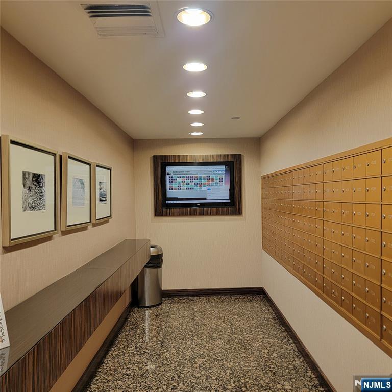 800 Palisade Avenue 1404