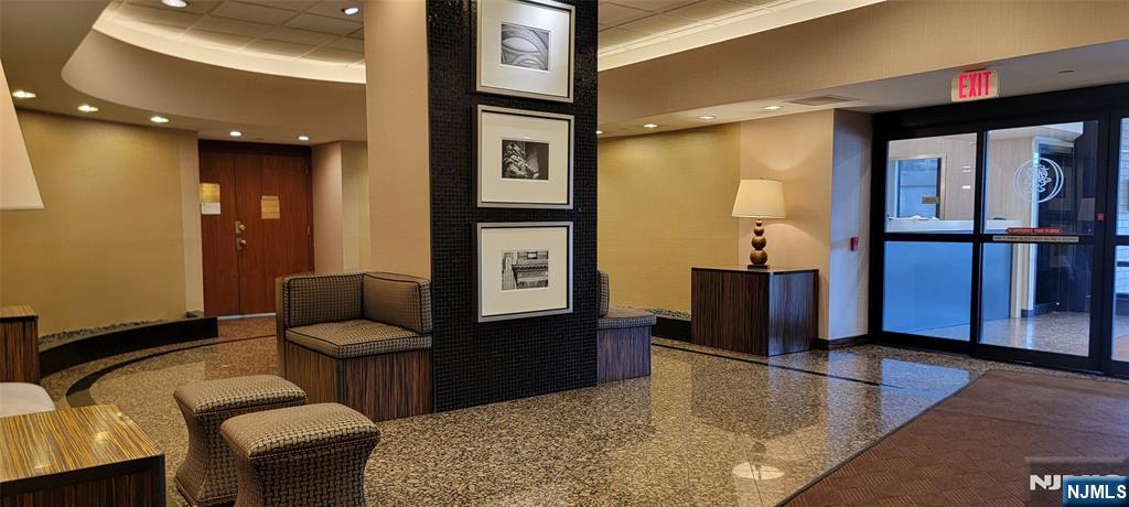 800 Palisade Avenue 1404