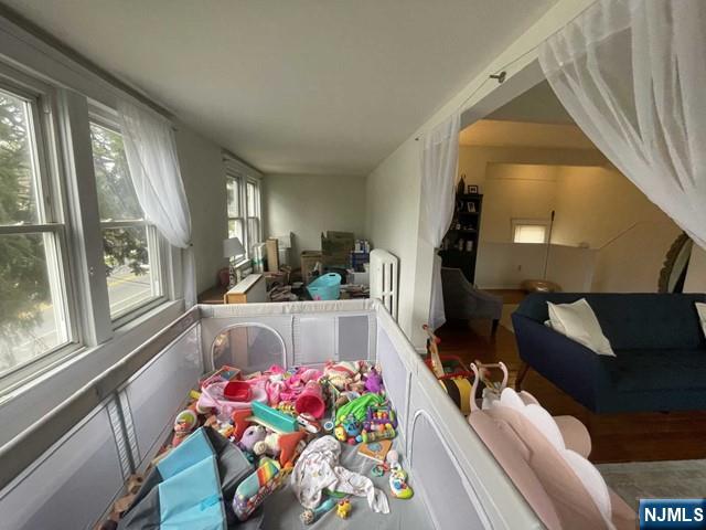 823 Anderson Avenue Fl 2