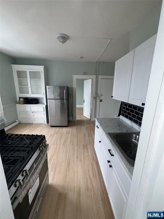 Passaic, New Jersey 07055, United States, 2 Bedrooms Bedrooms, ,1 BathroomBathrooms,Residential,Active,249170