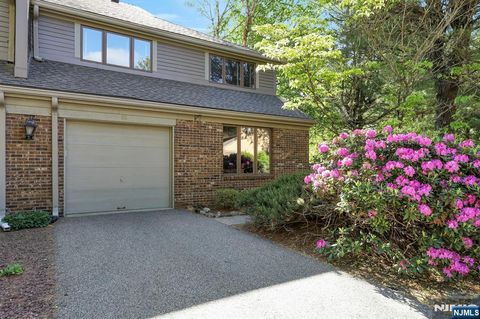 65 Cummings Court Mahwah NJ 07430