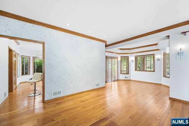 1023 Smith Manor Boulevard